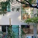 Bastidon, 5 People Near Beach, Sea View, Quiet Apartman Le Lavandou