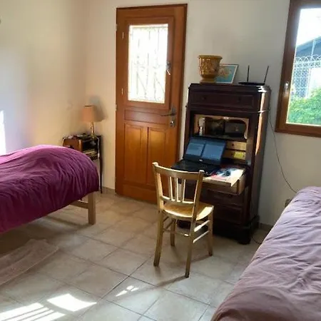 Bastidon, 5 People Near Beach, Sea View, Quiet *