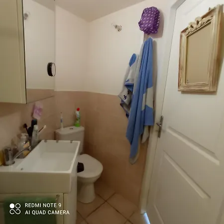 Bastidon, 5 People Near Beach, Sea View, Quiet Ле-Лаванду