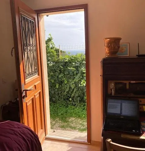 Bastidon, 5 People Near Beach, Sea View, Quiet *