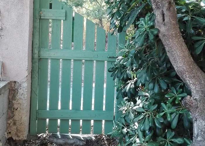 Apartman Bastidon, 5 People Near Beach, Sea View, Quiet